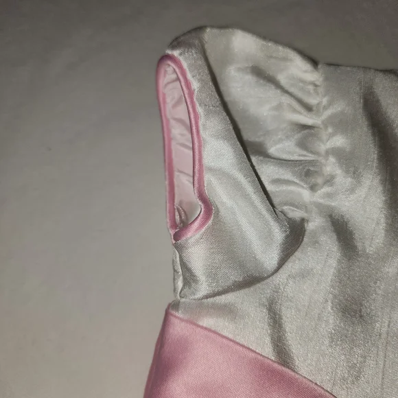 White Dress with Pink Accents - Picture 4 of 6